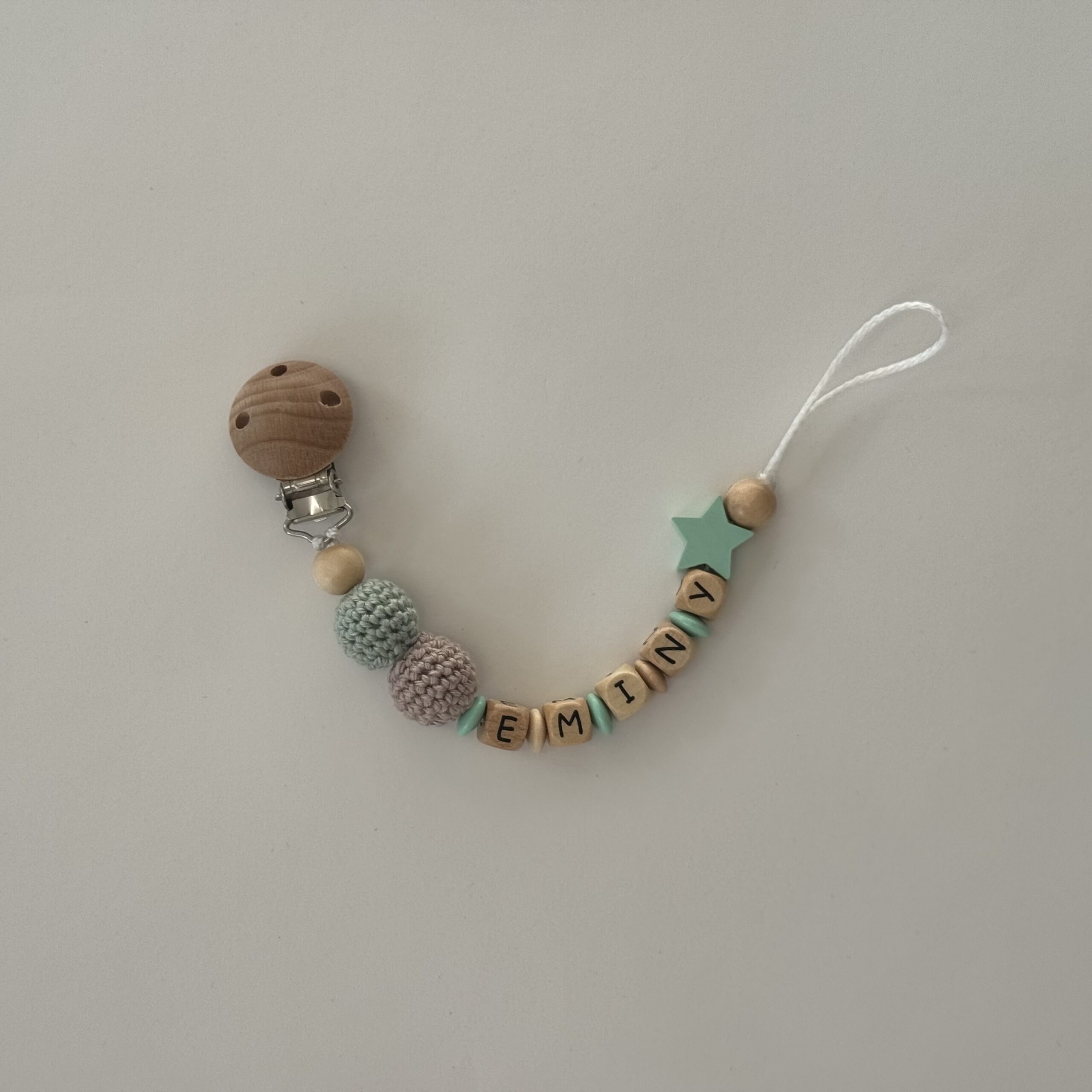 Schnullerkette Stern mit Namen Mint&Nude