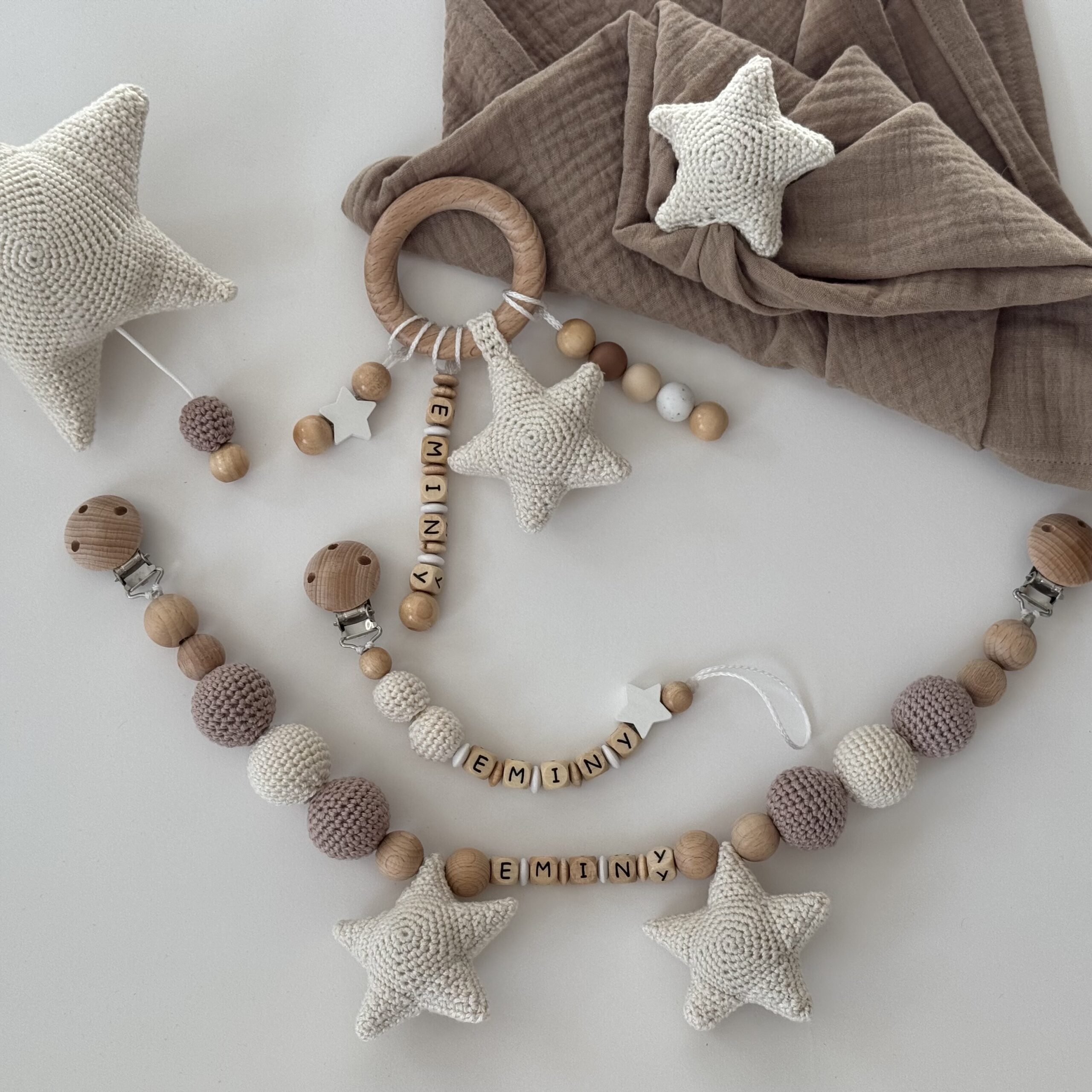 Newborn Set Stern „Medium“ Creme